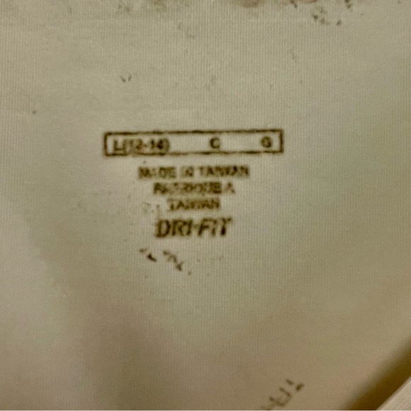 Nike Golf women’s Top Size L - Picture 6 of 6